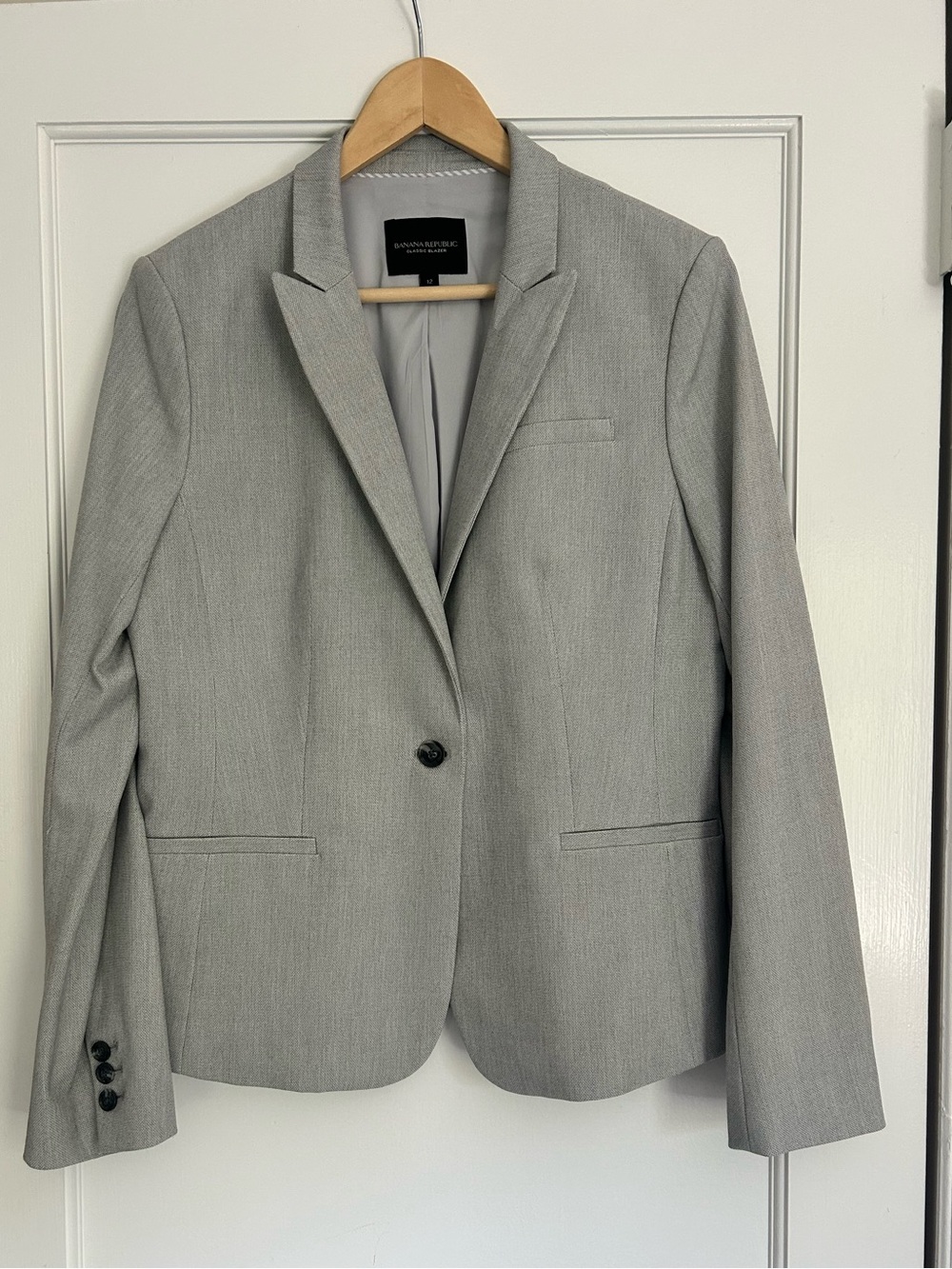 Banana Republic Women’s Classic Blazer.